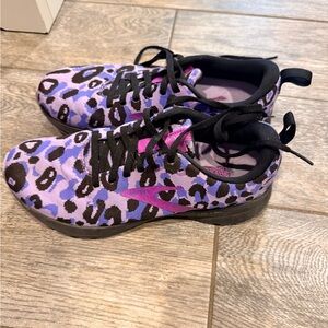 Brooks Purple and Black Leopard-Print Running Sneakers with Pink Logo